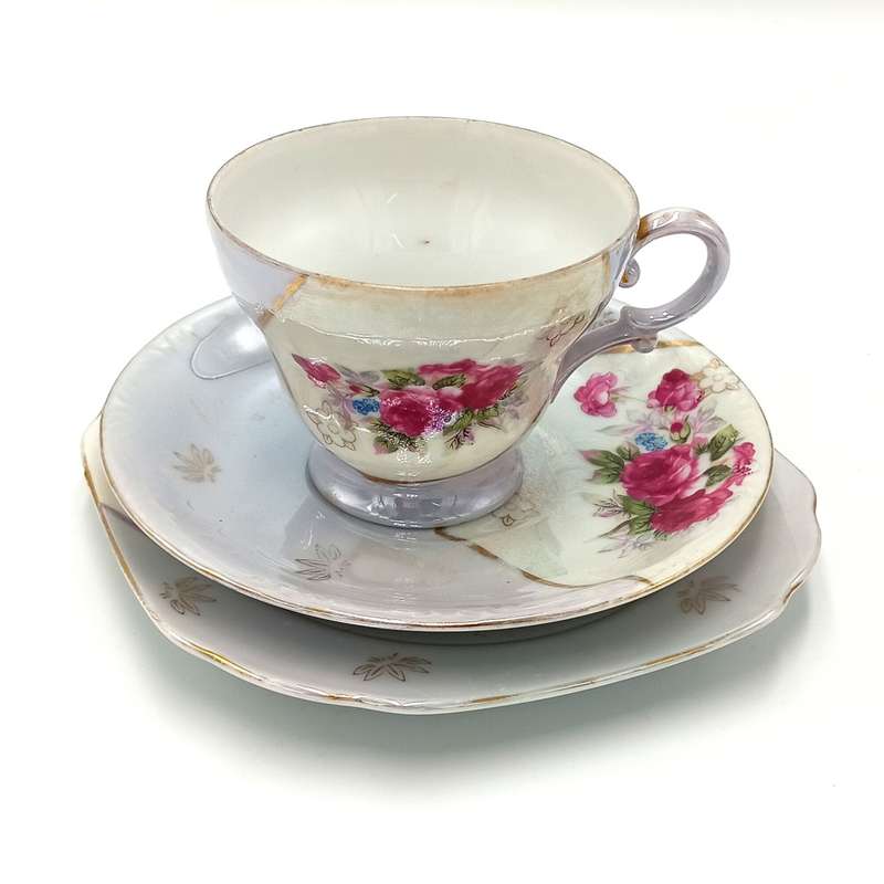 Vintage Joyale fine china 18-piece porcelain tea set