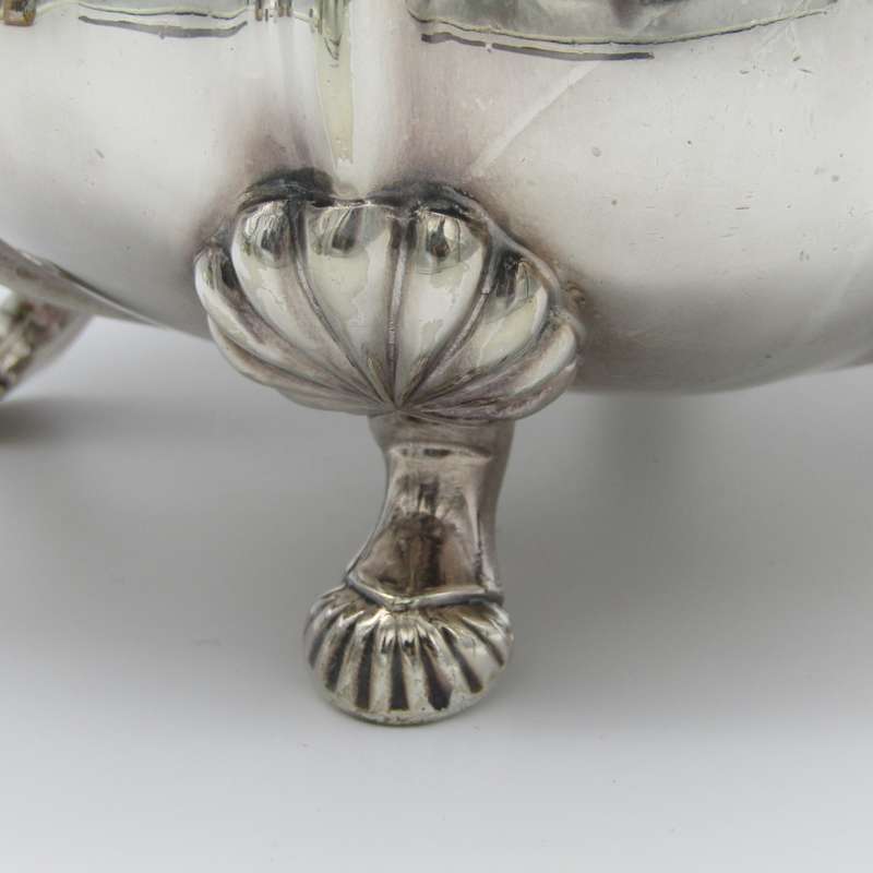 Vintage silverplated teapot - excellent condition