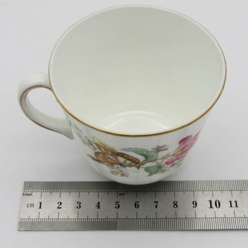 Vintage Wedgwood Sandon porcelain trio