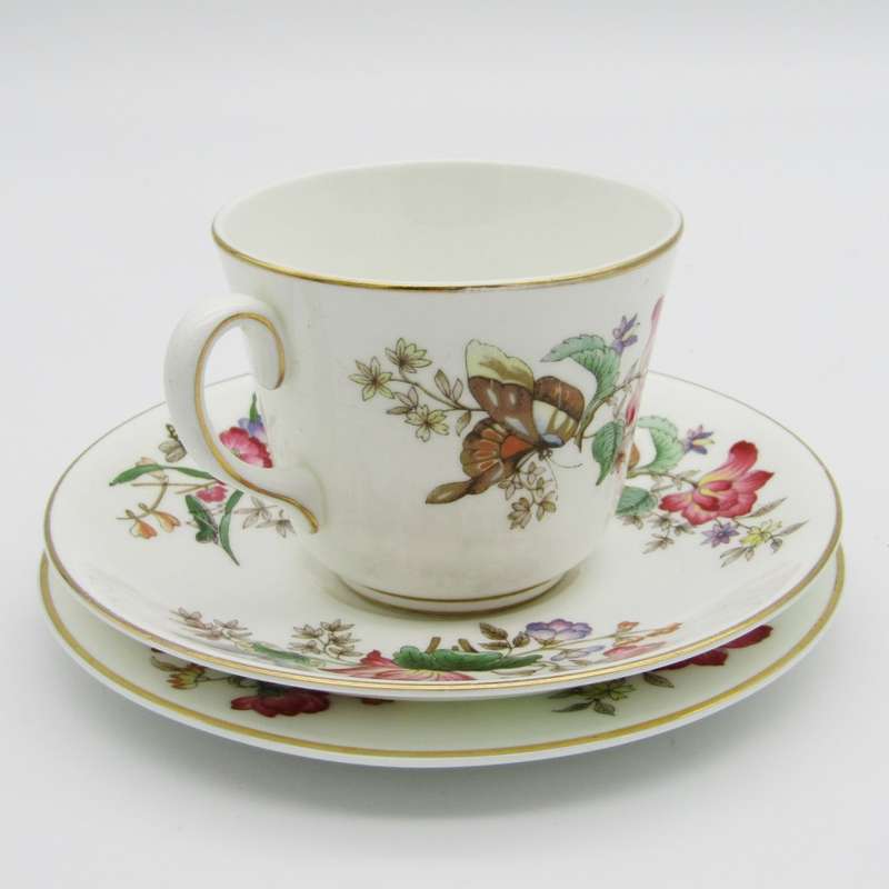 Vintage Wedgwood Sandon porcelain trio