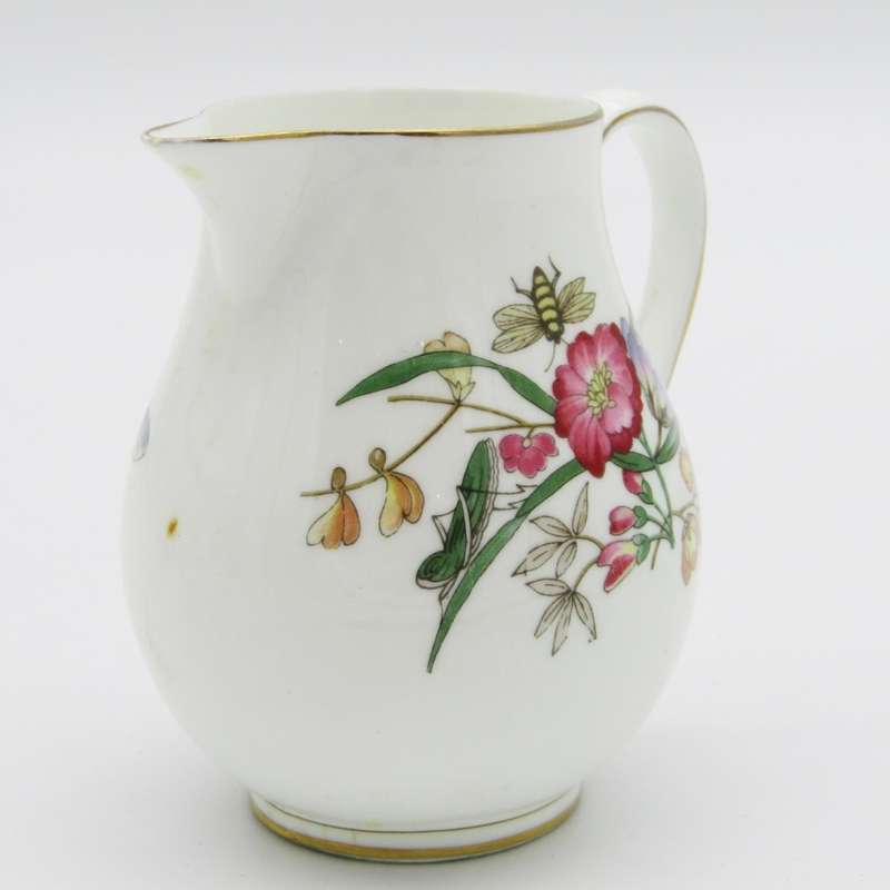 Vintage Wedgwood Sandon milk jug