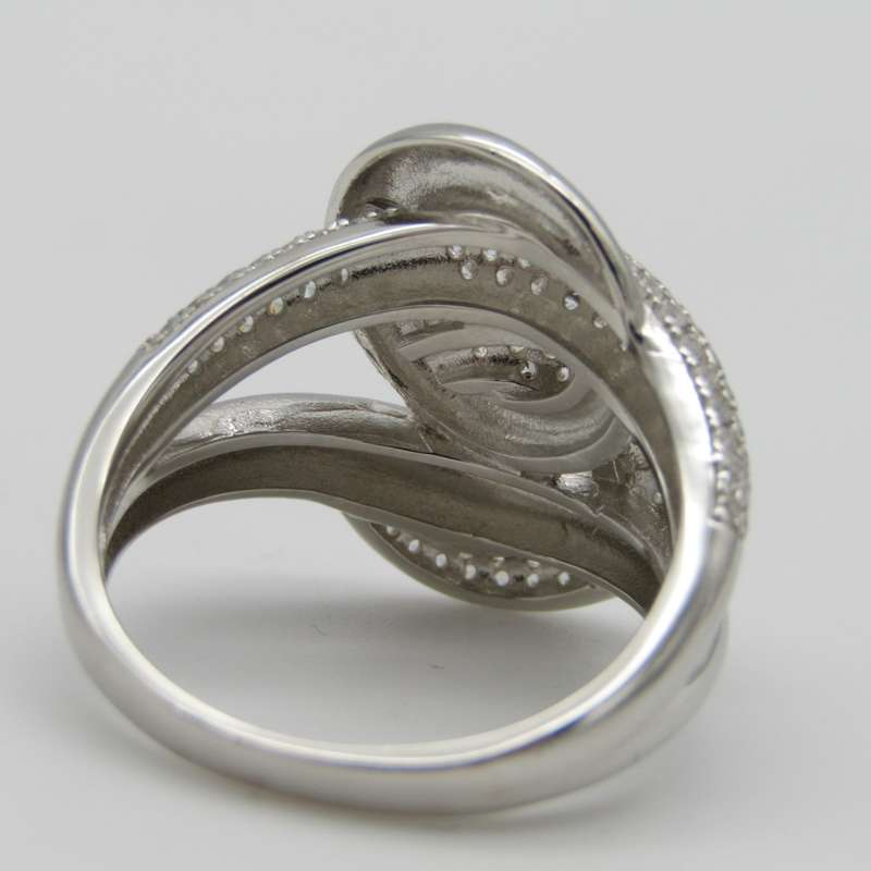 Stunning Sterling Silver ring - Size U - 7,6g