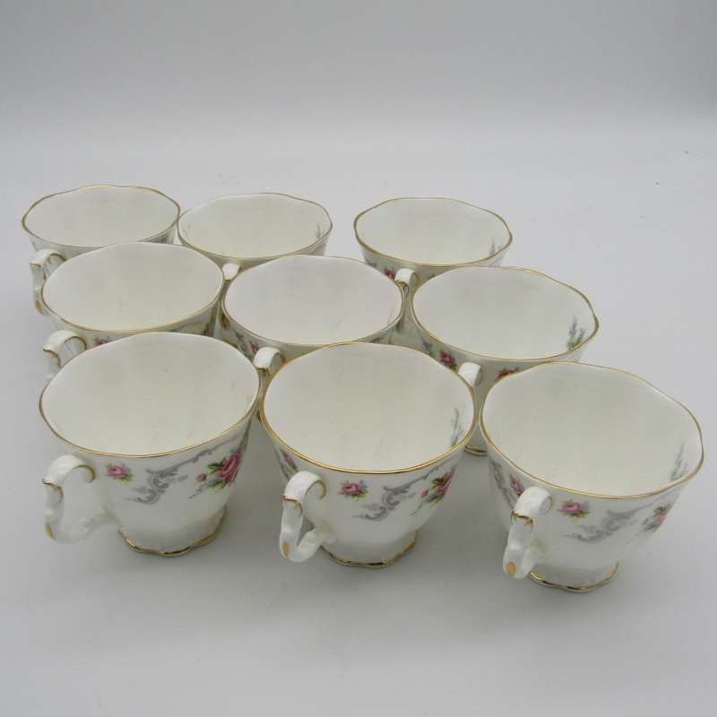 Vintage Royal Albert Tranquillity 41-piece porcelain set