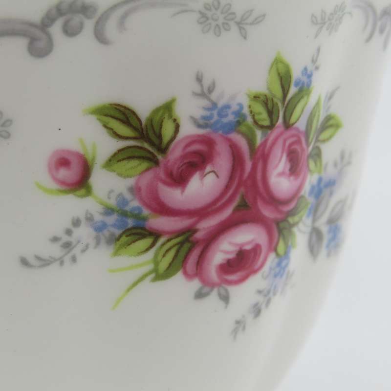 Vintage Royal Albert Tranquillity 41-piece porcelain set