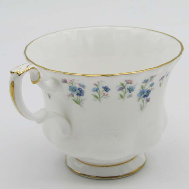 Vintage Royal Albert Memory lane porcelain Trio