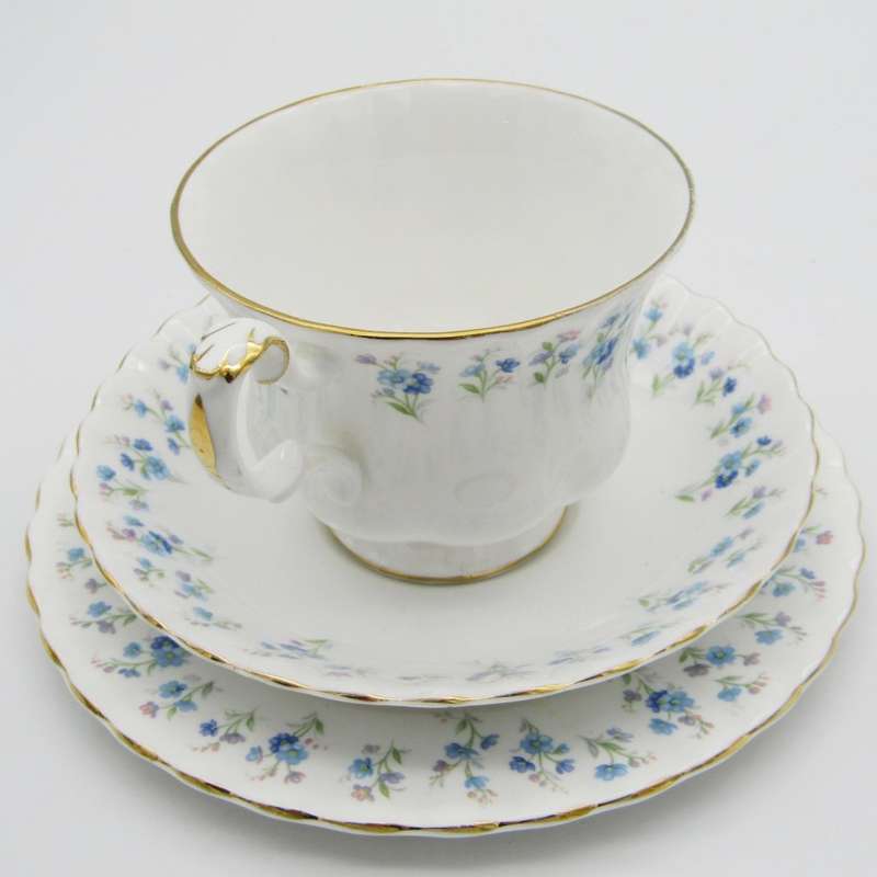 Vintage Royal Albert Memory Lane Porcelain trio