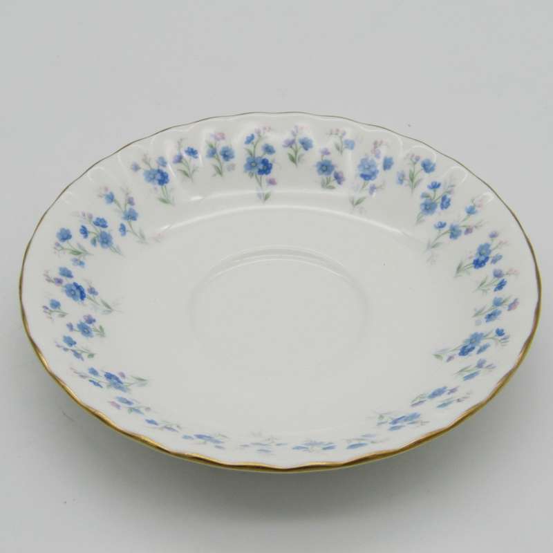 Vintage Royal Albert Memory Lane Porcelain trio