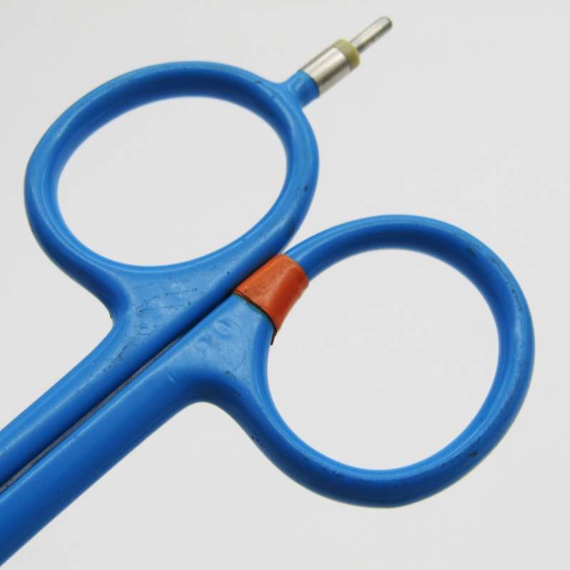 Lot of 4 coagulation scissors used by doctors