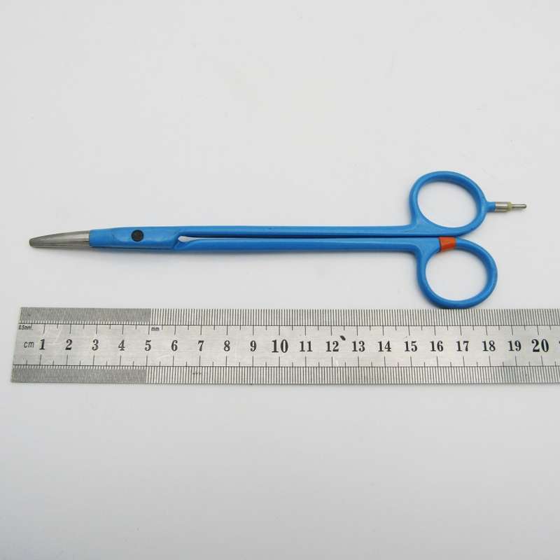 Lot of 4 coagulation scissors used by doctors