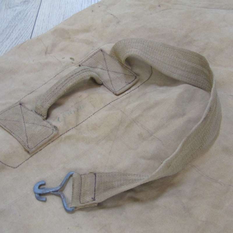 Old South African Defence Force duffle bag / balsak
