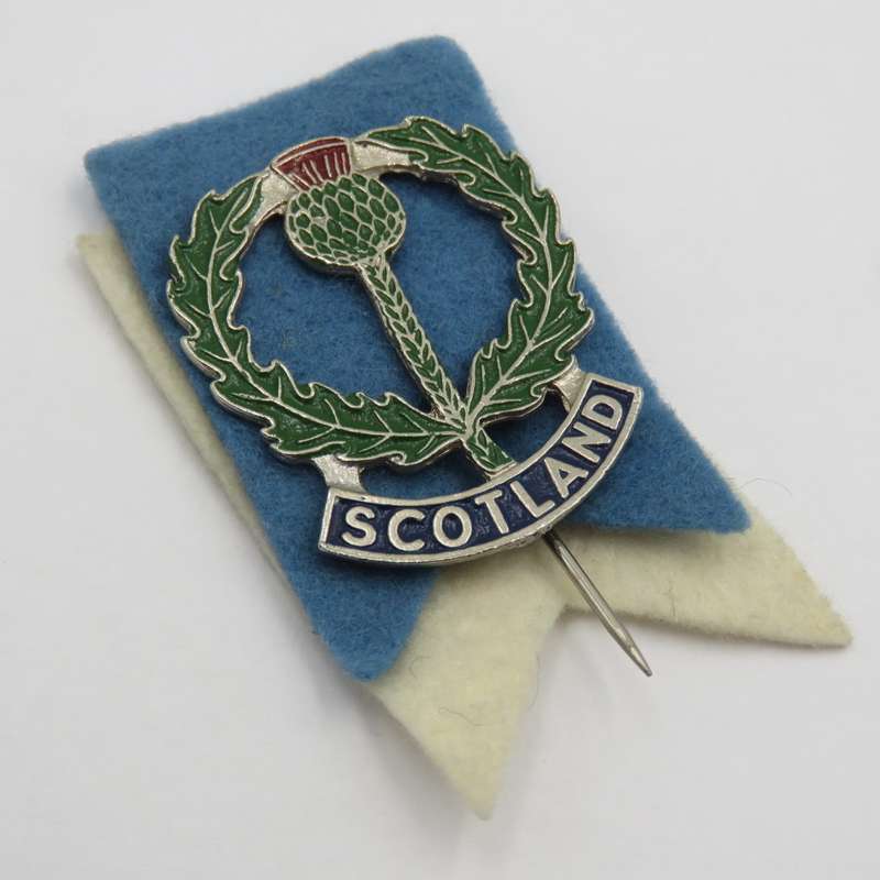 Vintage Scotland Rugby pin badge