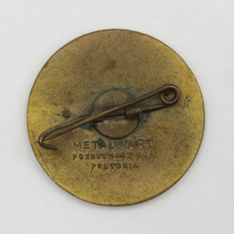 Vintage Oom Danie Evening post enamelled badge