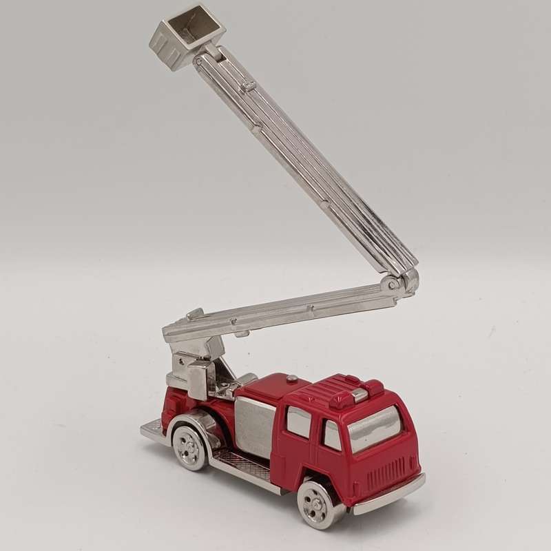 Altav Quartz Fire Engine desk clock