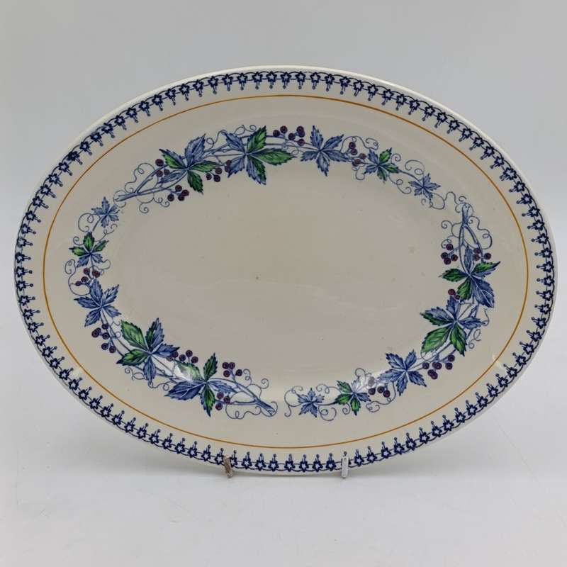Antique Wood`s Burslem Doris pattern small oval snack platter