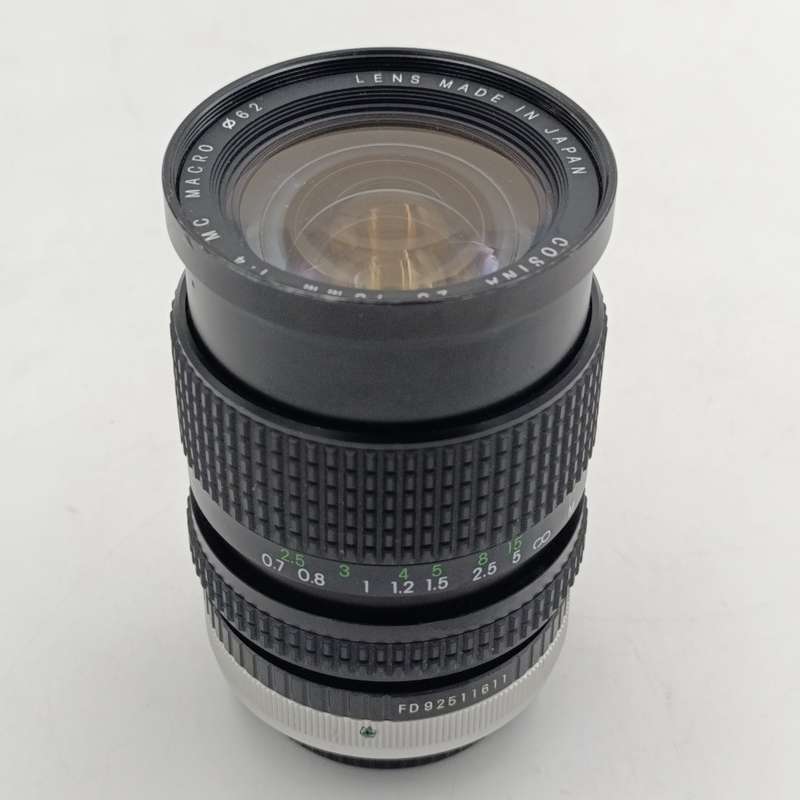 Vintage Cosina 28-70mm 1:4 MC Macro lens - lens is clean