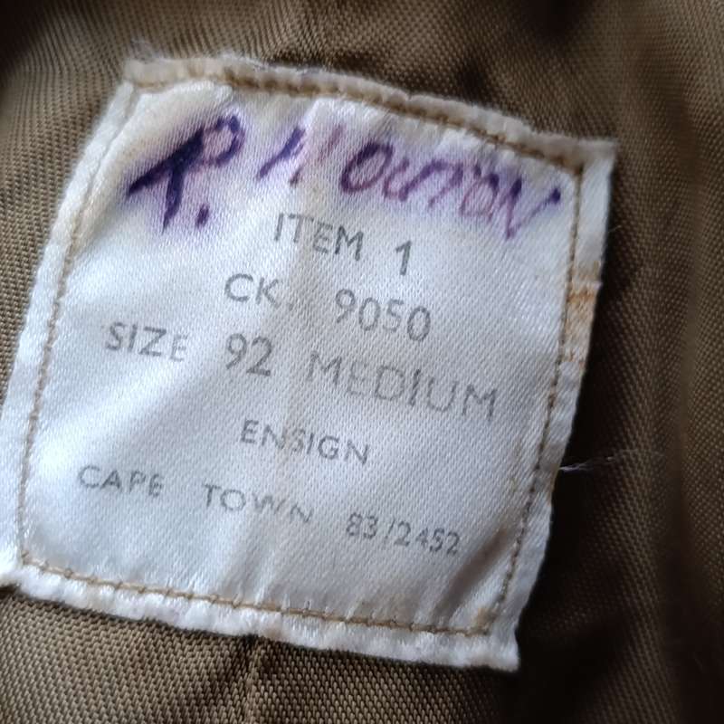 South African Army trench coat - size medium