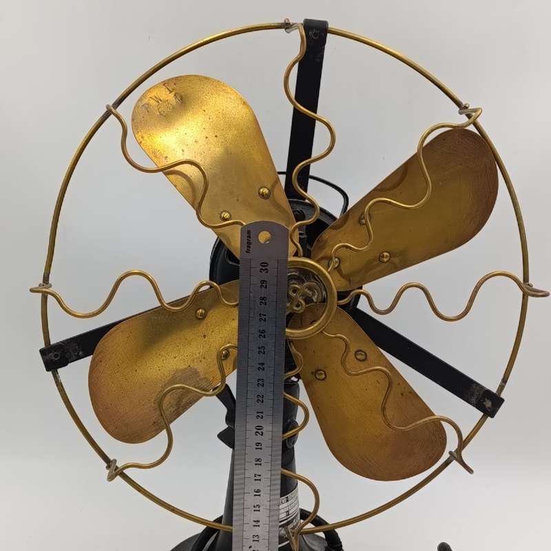 Vintage Siemens - Schuckert brass electric fan - turns but not spinning