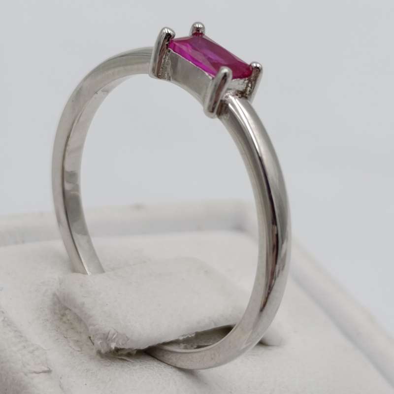Sterling silver ring with pink stone - size p - 1.6g
