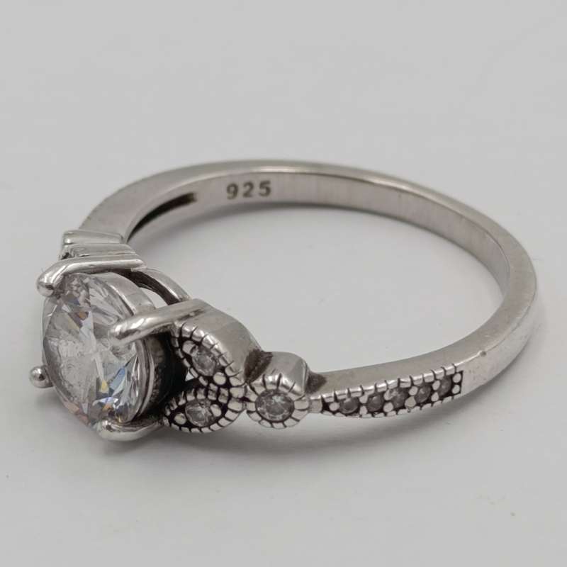 Beautiful silver wedding band set - infinity band and ring with large clear stone - size O - 4.2g
