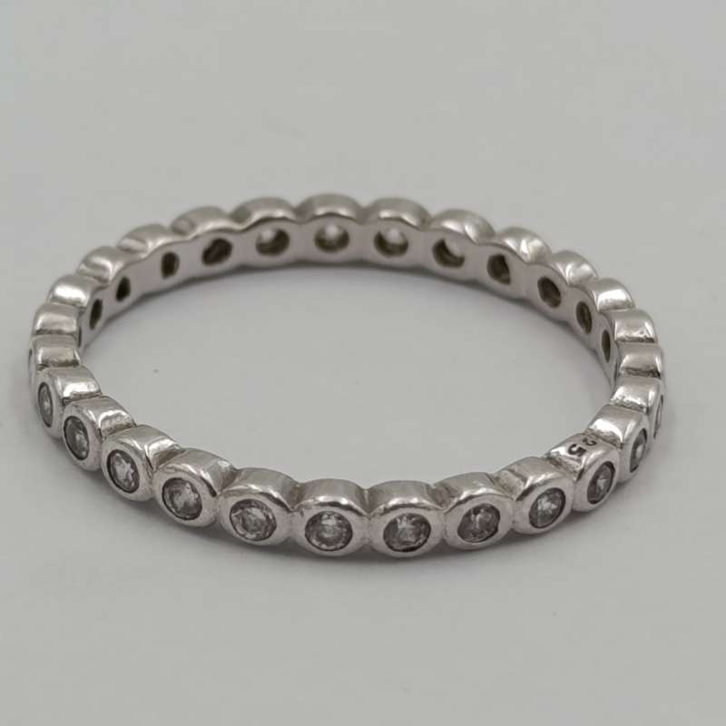 Beautiful silver wedding band set - infinity band and ring with large clear stone - size O - 4.2g