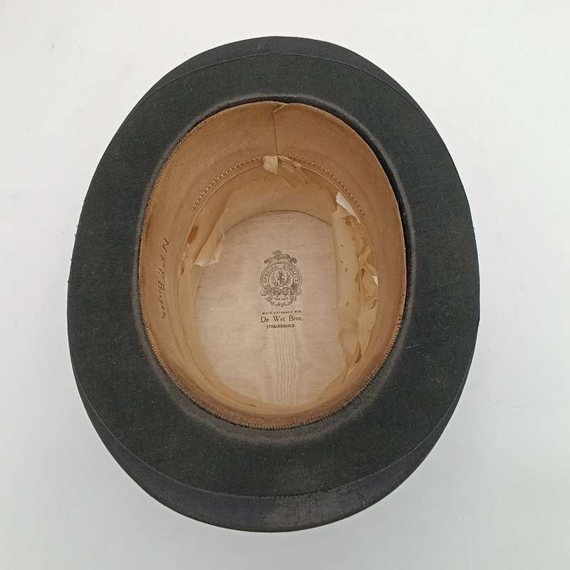 Antique De Wet Bros. Stellenbosch top hat