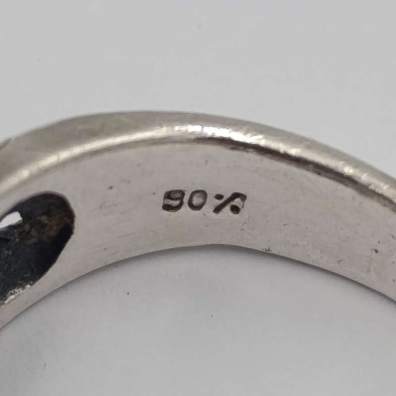 Vintage sterling silver ring - size R - weighs 6.3g