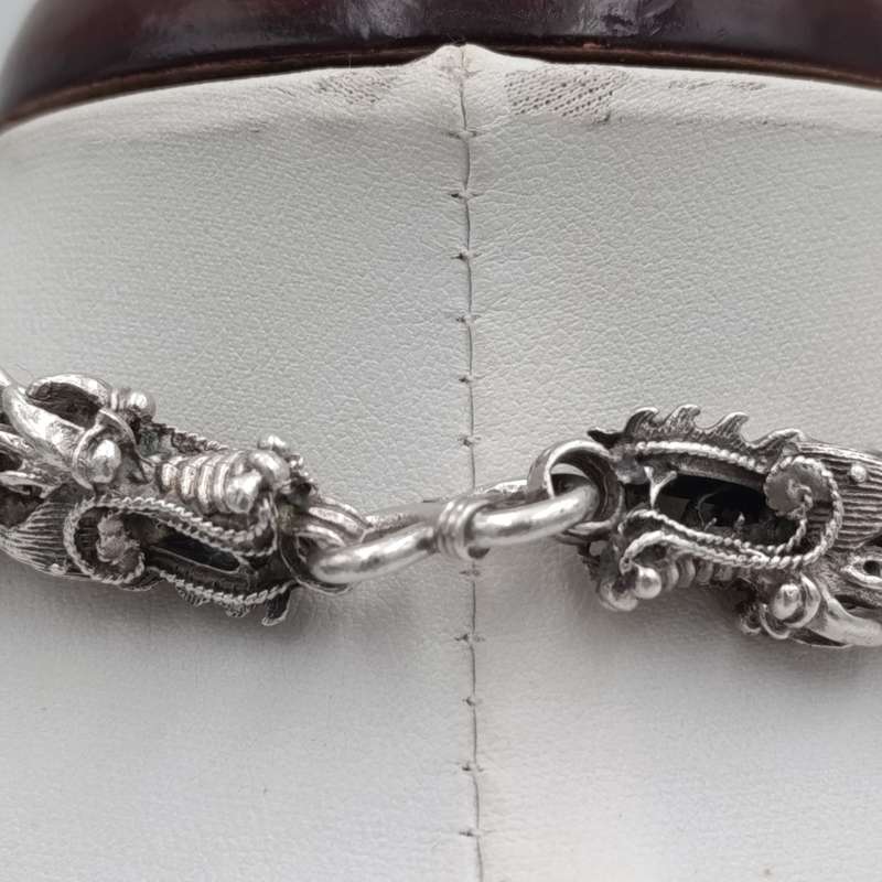 Vintage sterling silver High Quality Dragon Heads necklace - length 56.5cm - weighs 100g