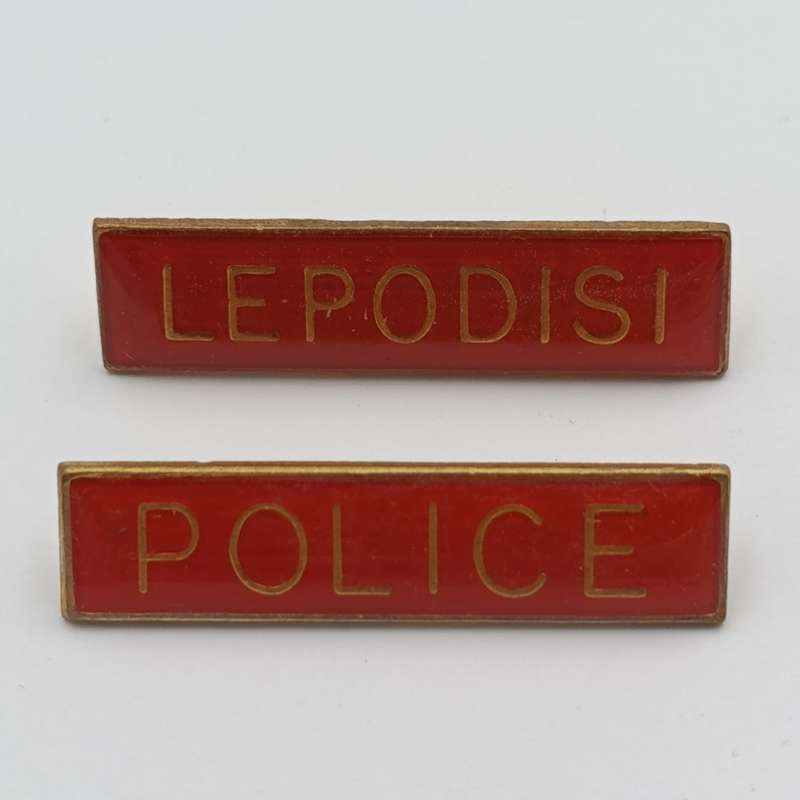 Pair of Bophuthutswana Police breast badges ( one Tswana and one English)