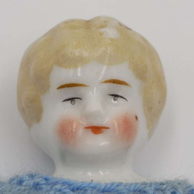 Antique golden hair german doll - 1800's - 24cm long - rosy cheeks
