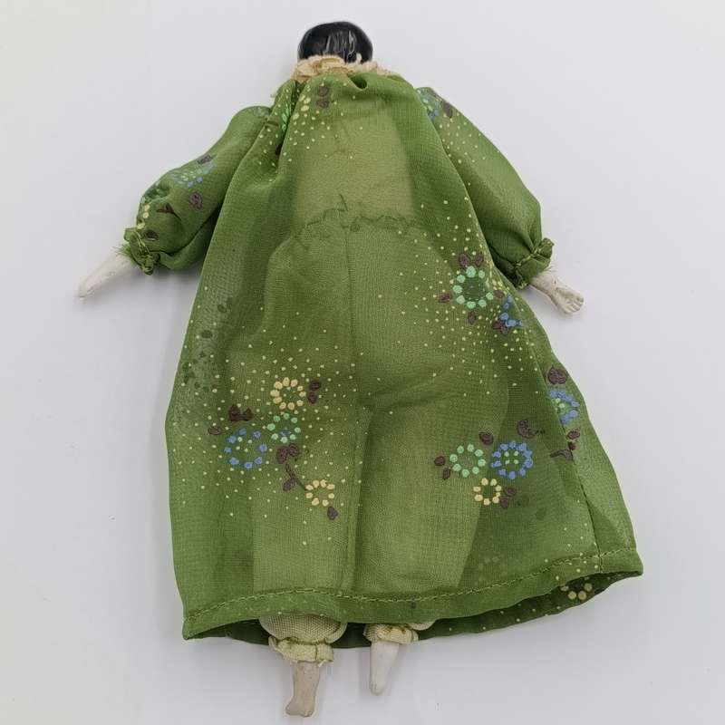 Antique doll  rosy cheeks 18cm long - late 1800's