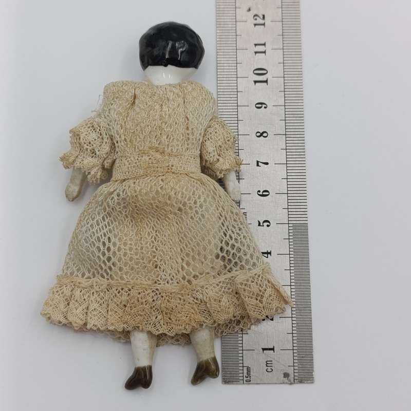 Antique 1890's China head German flat top doll - 12cm high
