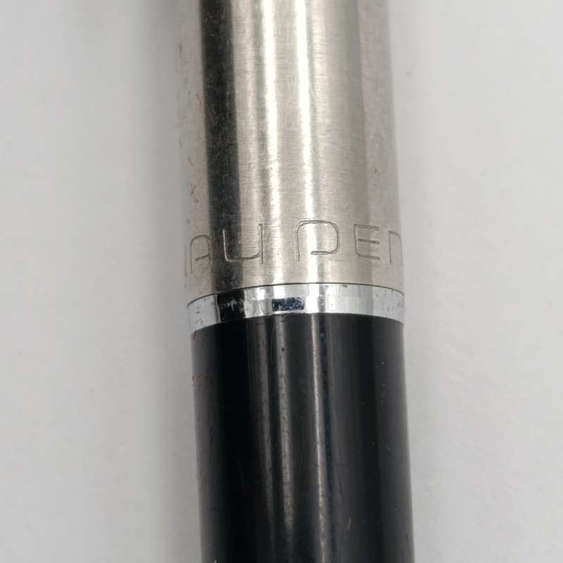 The Revolutionary Versatile Cathay pen in case with various tips