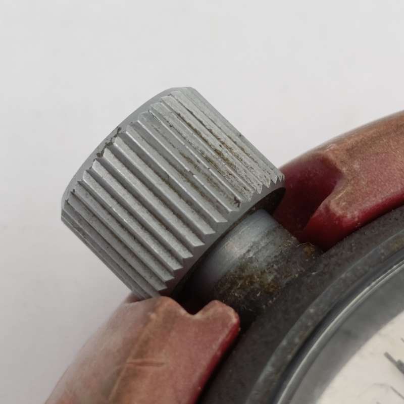 Vintage Omega 10 minute mechanical stopwatch in omega casing - working