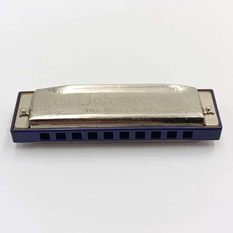 Vintage Johnson The Blues King harmonica in case