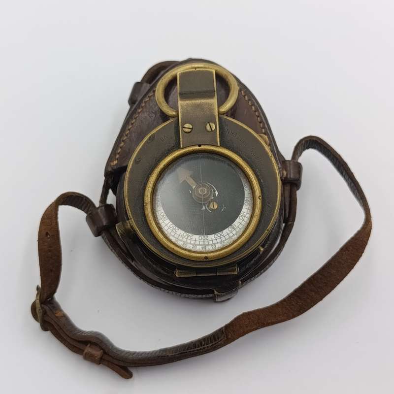 Antique WW1 Crushon and Emons London Compass in leather pouch marked Polley and Powell 1916