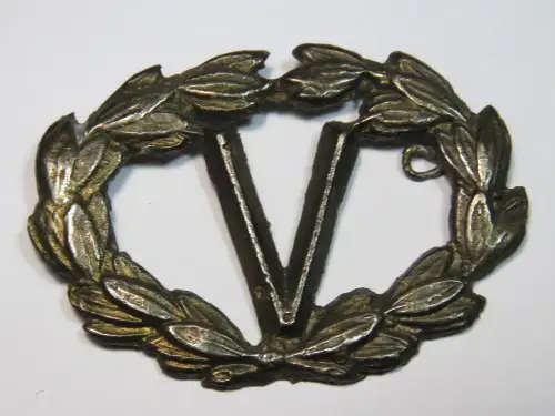 British Proficiency skill at arms Victory sand casted lead badge - No lugs