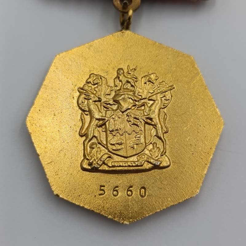 SADF Pro Patria #5660 medal issued to Cavalier GH Luttig - Swivel type  with very low number