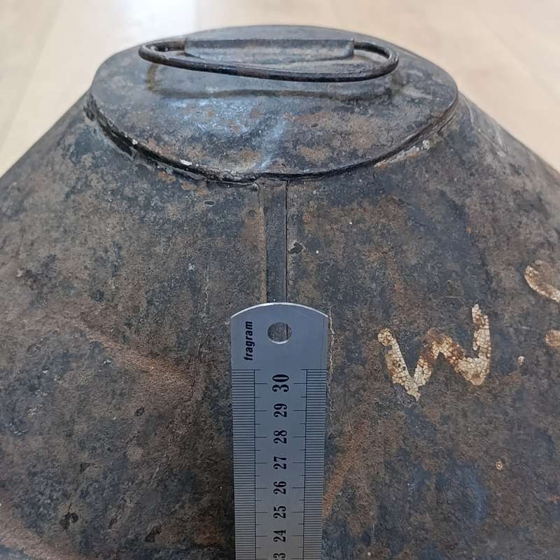 Boer War British Wolseley Pith helmet in steel tin marked W.S Howard