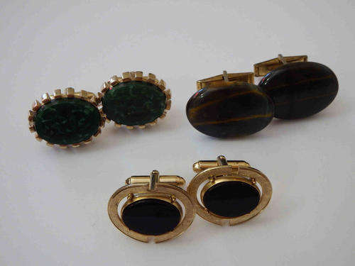 Lot of 3 pairs of cufflinks as per photo(price reduced with R20)