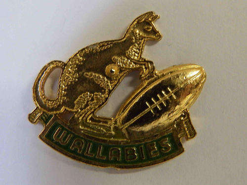 Vintage Wallabies rugby pin badge - sort pin - as per scan(price reduced with R20)