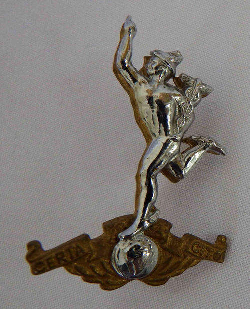 SA Signal Corps Bi - Metal cap badge worn 1959 - 1995 - as per photo