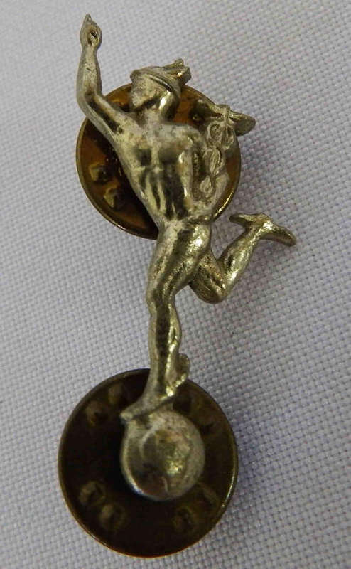 SA Signal Corps collar badge - as per photo