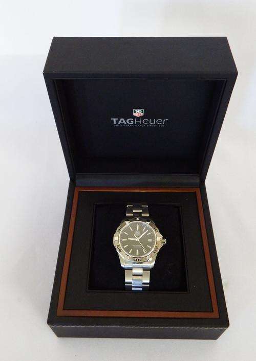Tag Heuer Aquaracer 300m mens watch - Brand new in box - as per photo