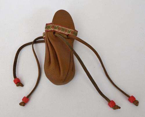 Vintage leather money pouch - as per photo