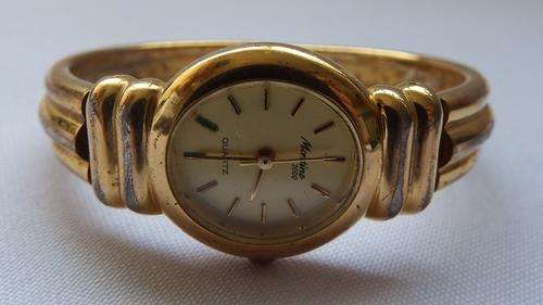 2000 Ladies quartz watch - as per photo