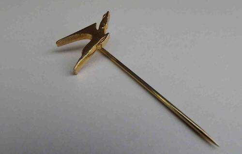 SAA pin badge as per photo(price reduced with R5)