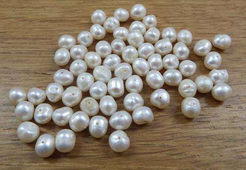 Lot of 65 genuine pearls - YOU BID PER PEARL TO TAKE ALL - as per photo