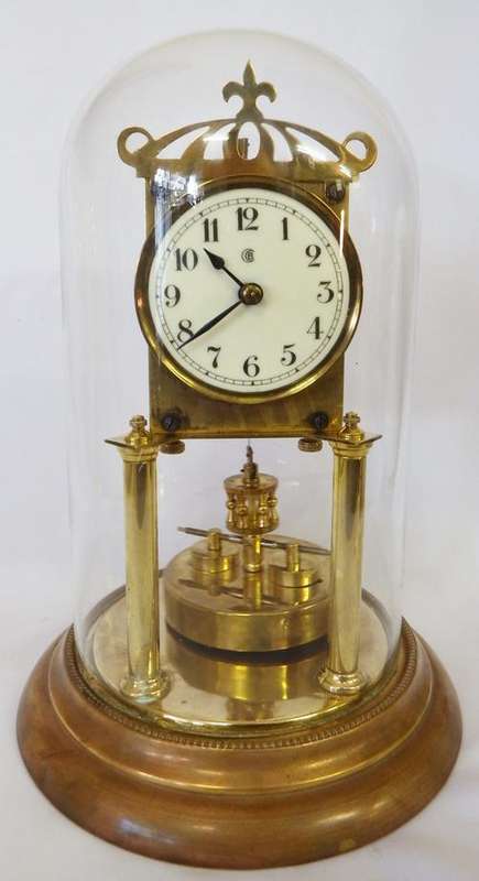 Antique 400 day anniversary dome clock with flat pendulum - glass dome with small chips on edge