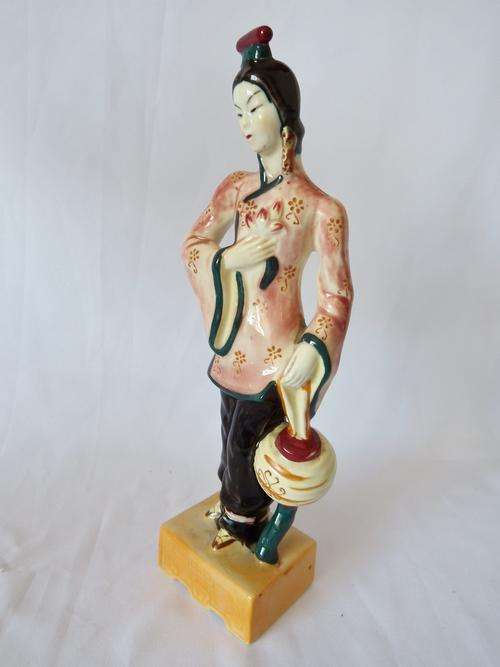 Lulis Royal crown china porcelain figurine