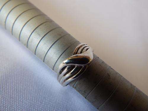 Silver ring - weighs 2,4 grams - as per photo